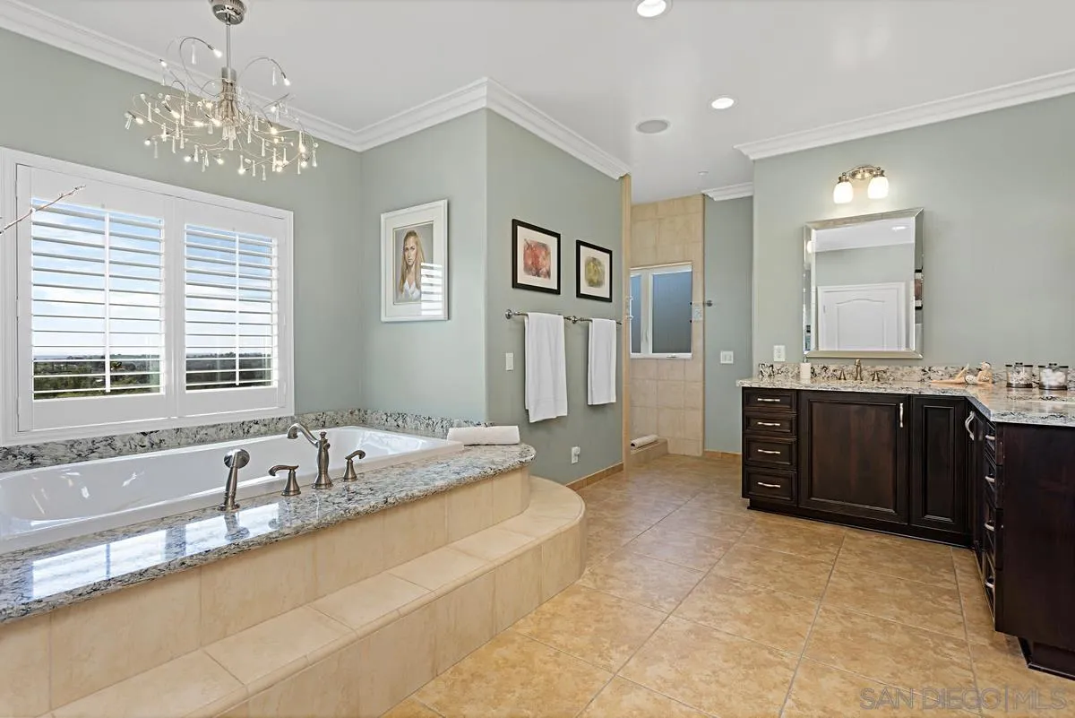 1188 Sierra Bonita