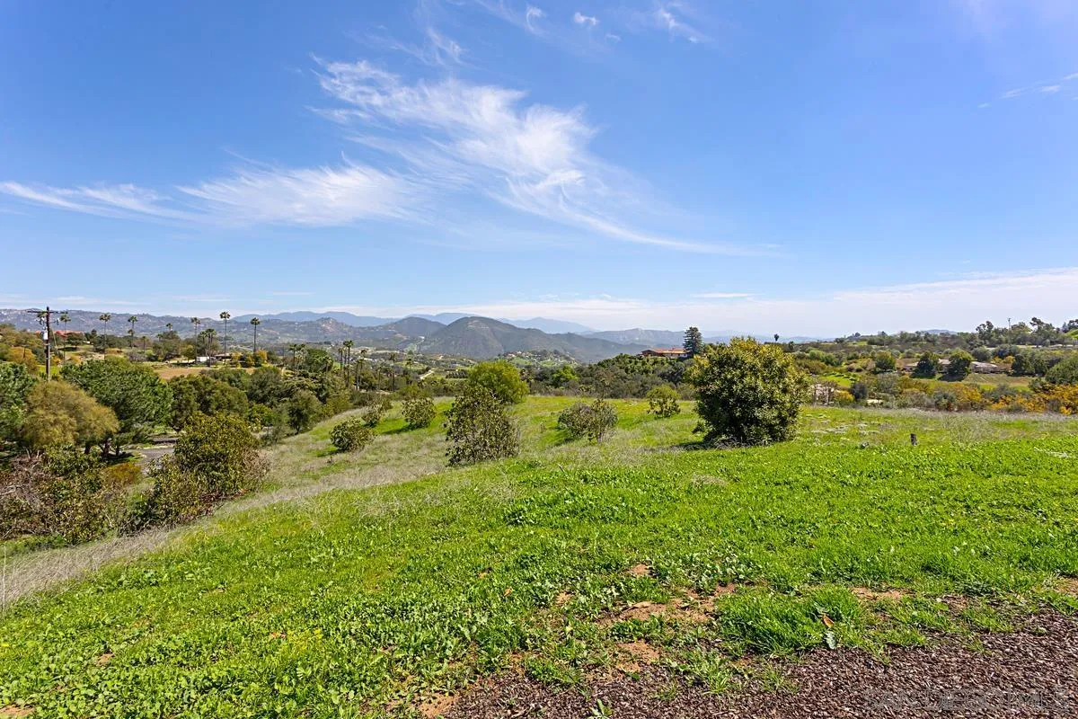 1188 Sierra Bonita
