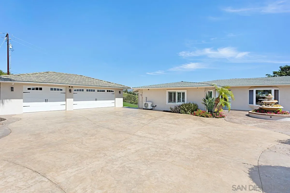 1188 Sierra Bonita