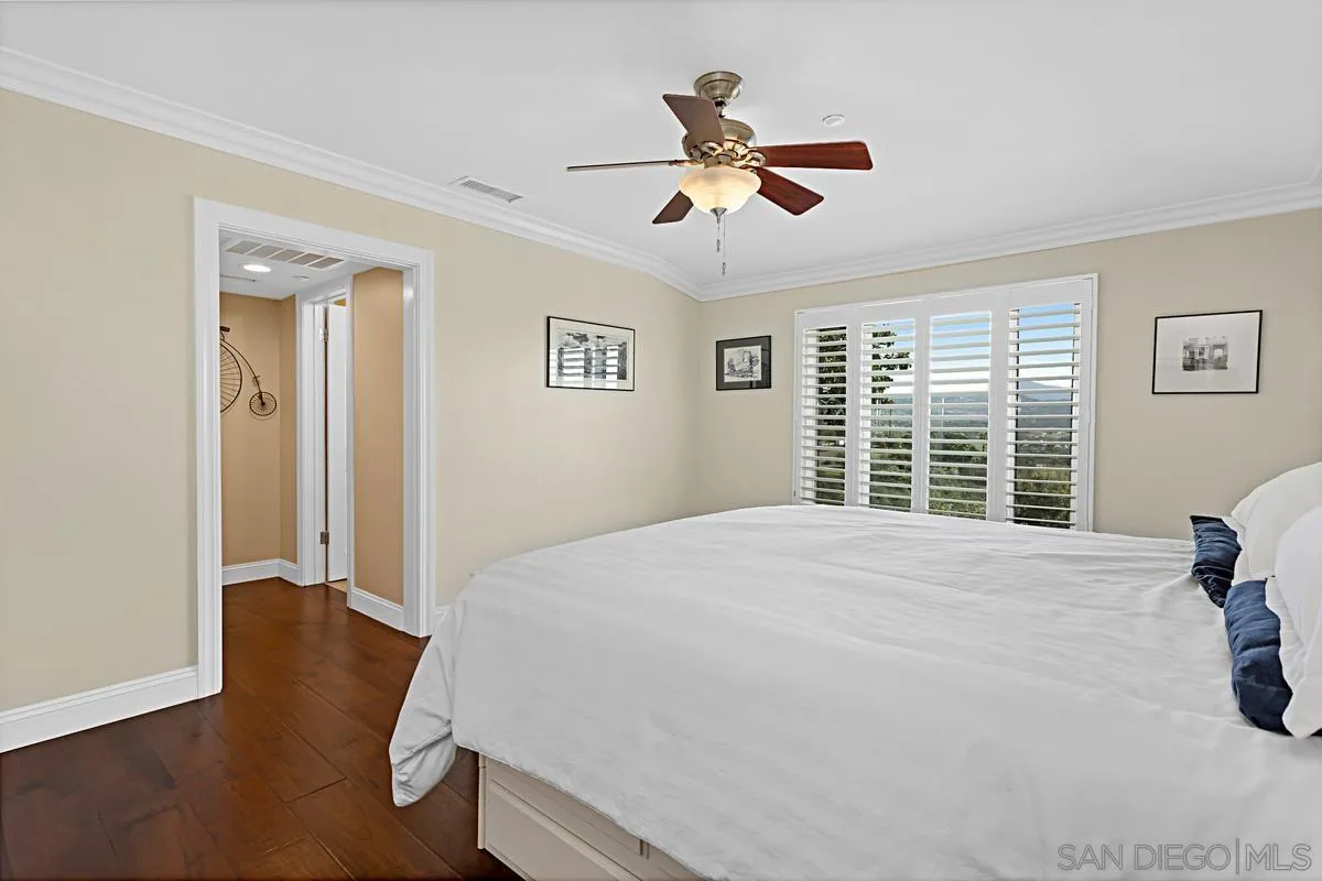 1188 Sierra Bonita