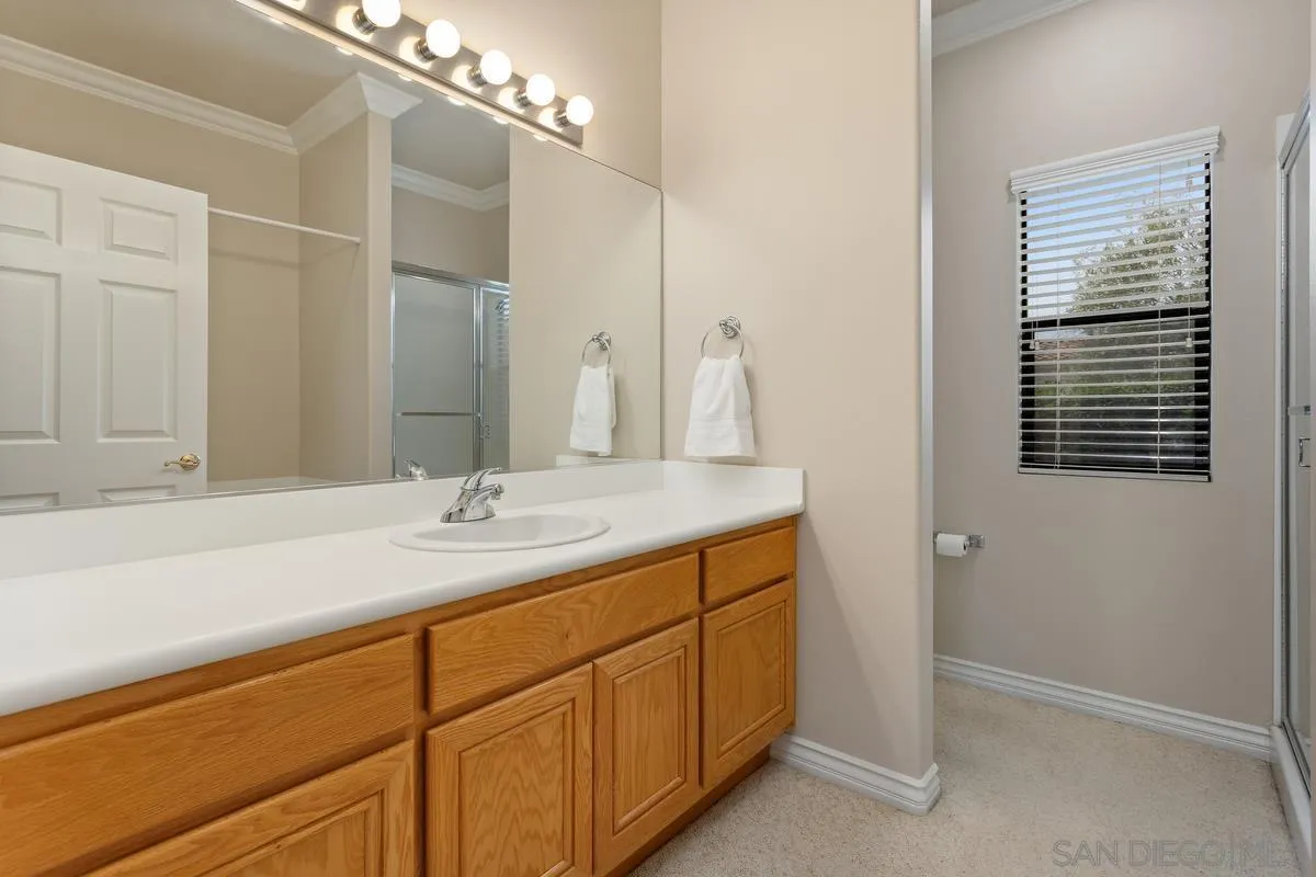 3146 Larkwood Ct
