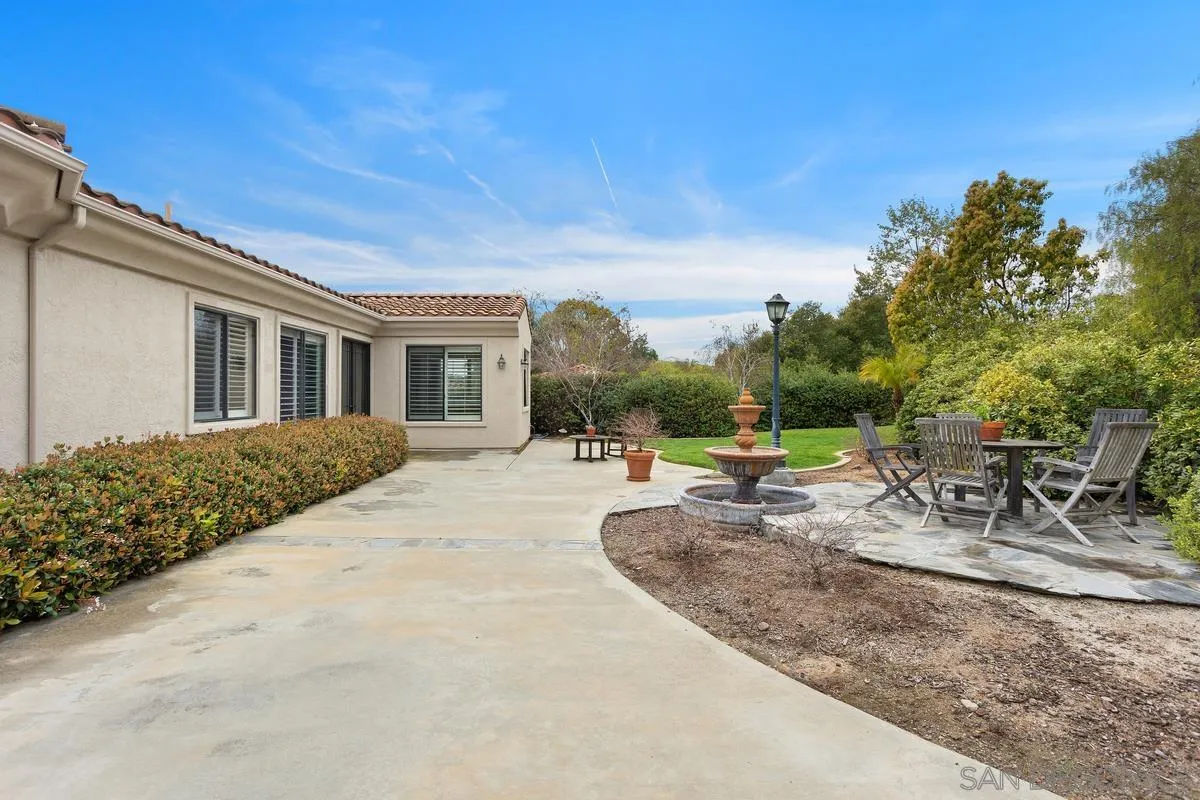 3146 Larkwood Ct