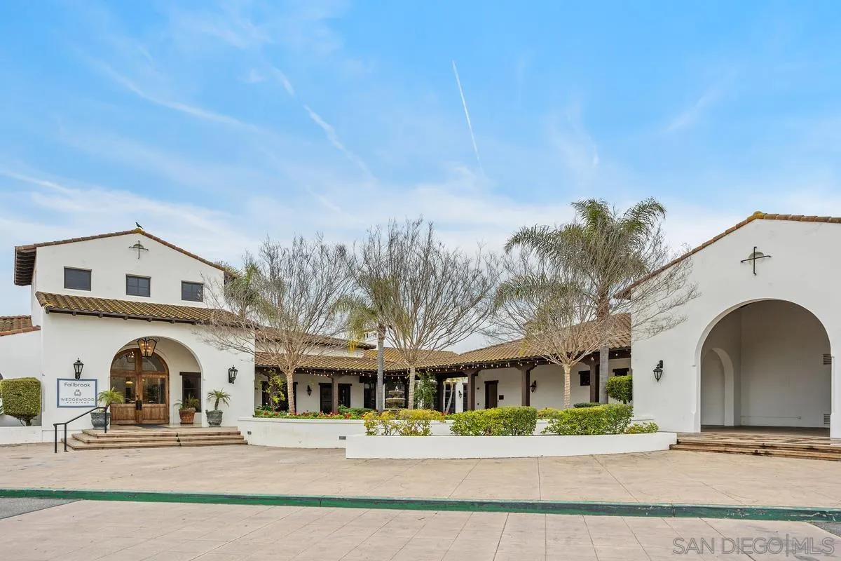 3146 Larkwood Ct