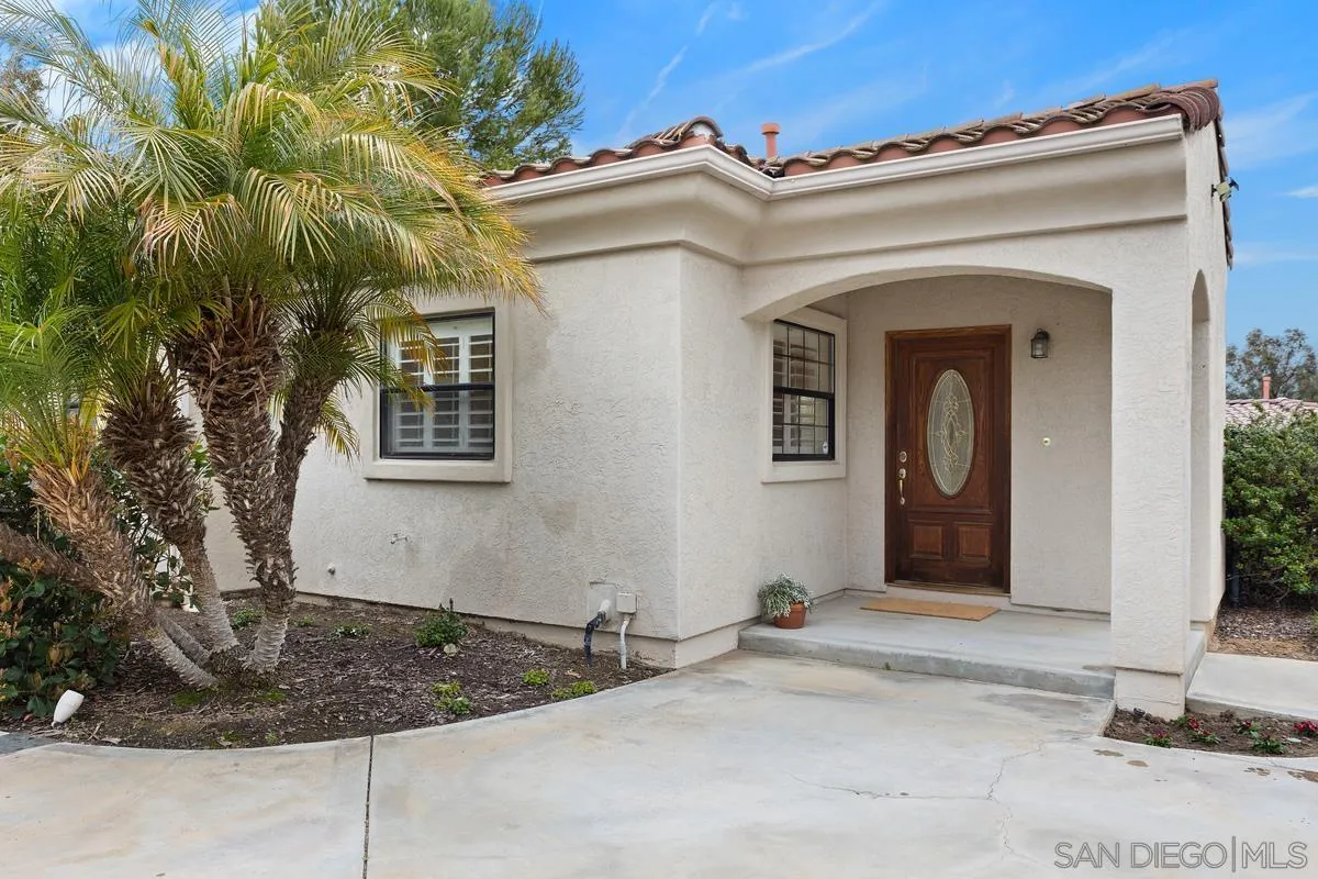3146 Larkwood Ct
