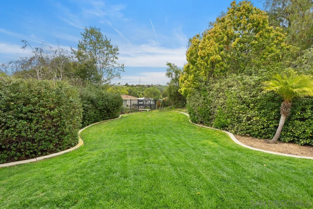 3146 Larkwood Ct
