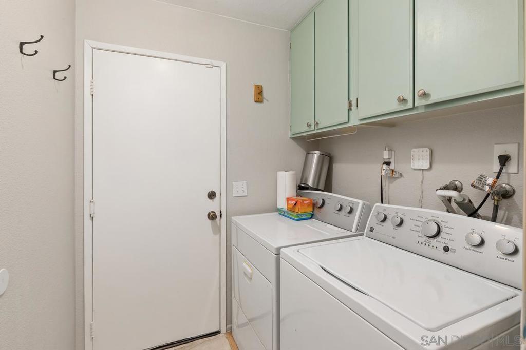 41459 Avenida De La Reina