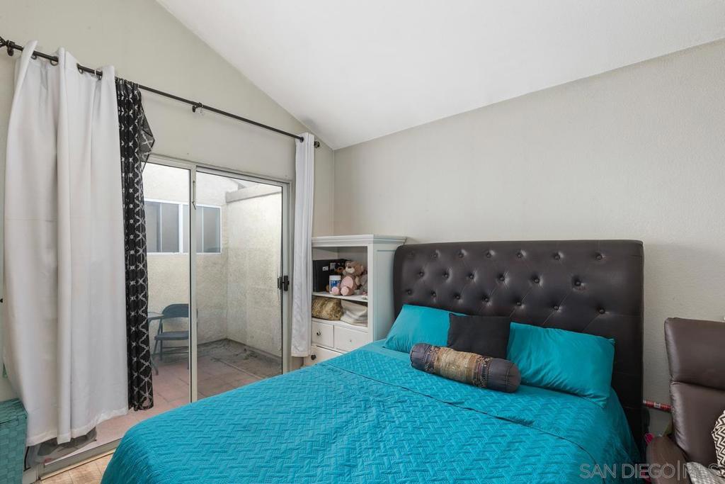 41459 Avenida De La Reina