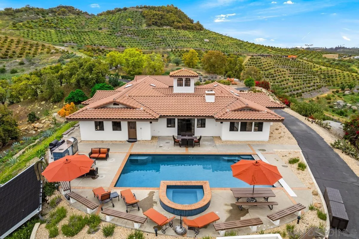 31550 Afton Farms Ln