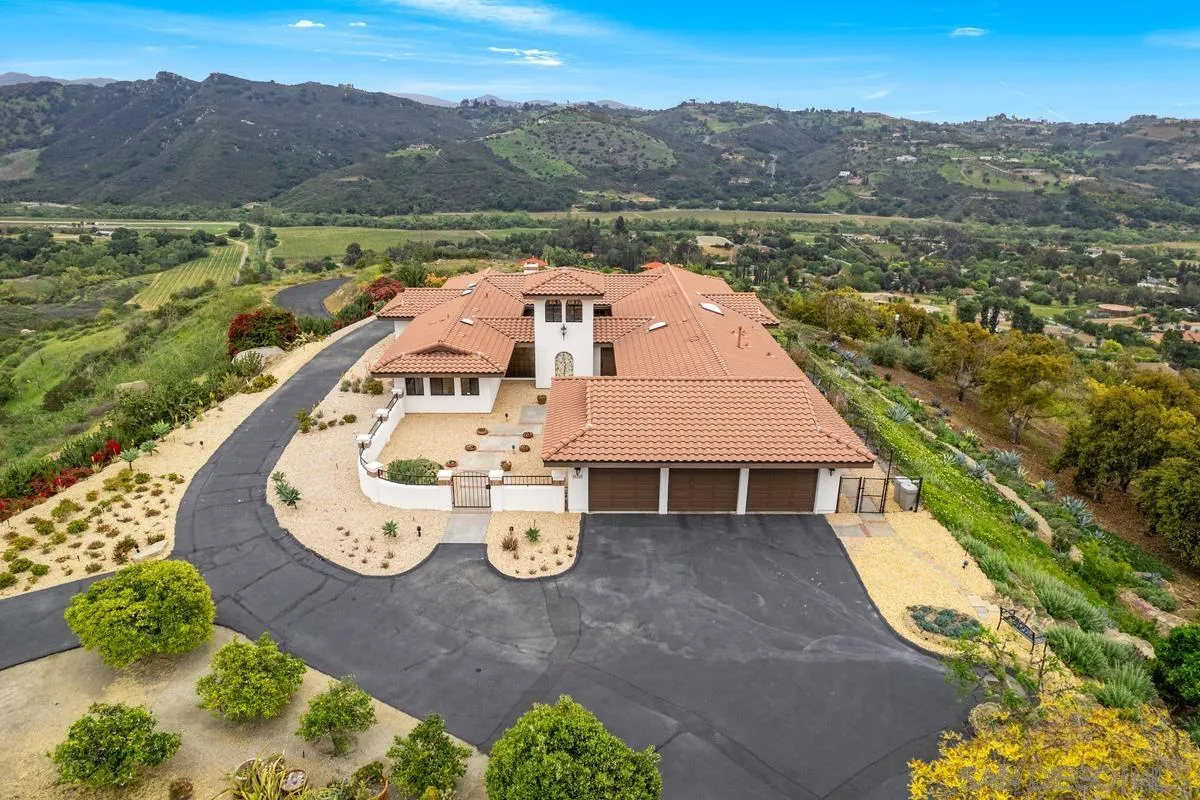 31550 Afton Farms Ln