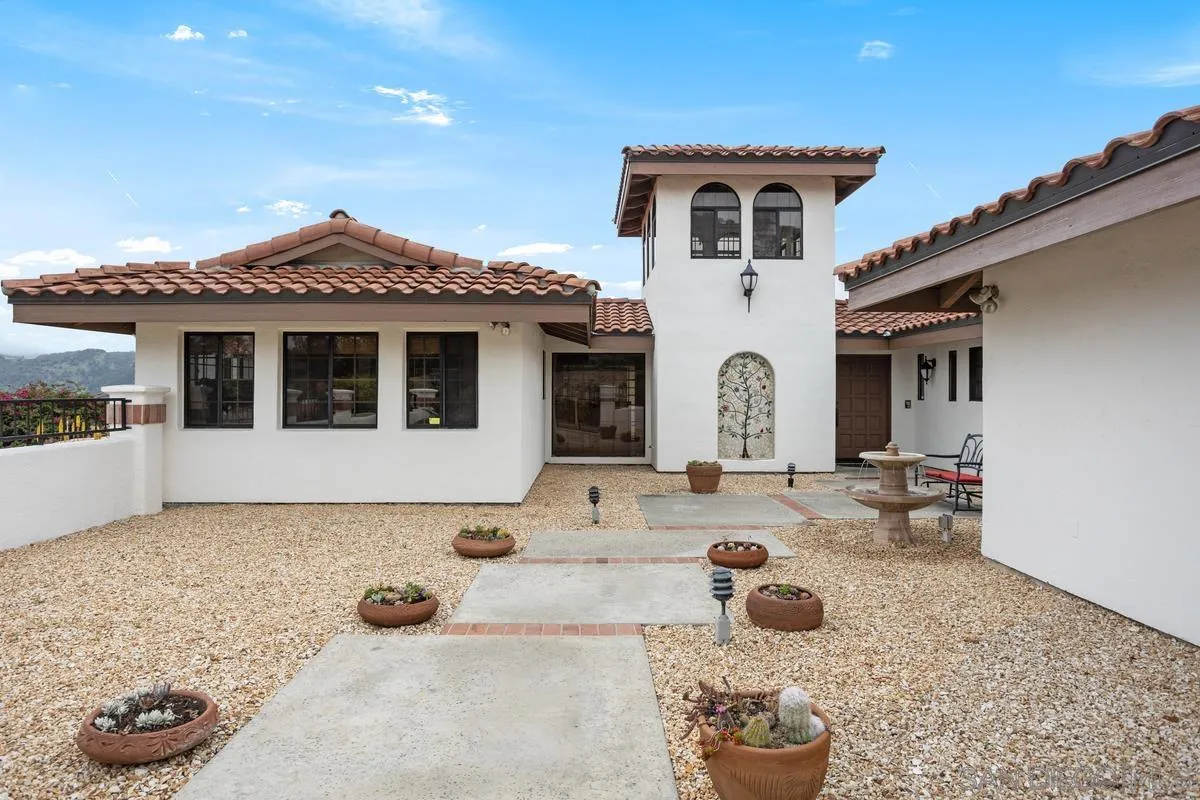 31550 Afton Farms Ln
