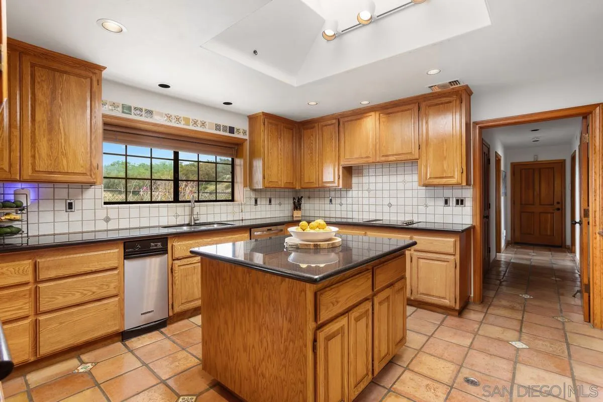 31550 Afton Farms Ln