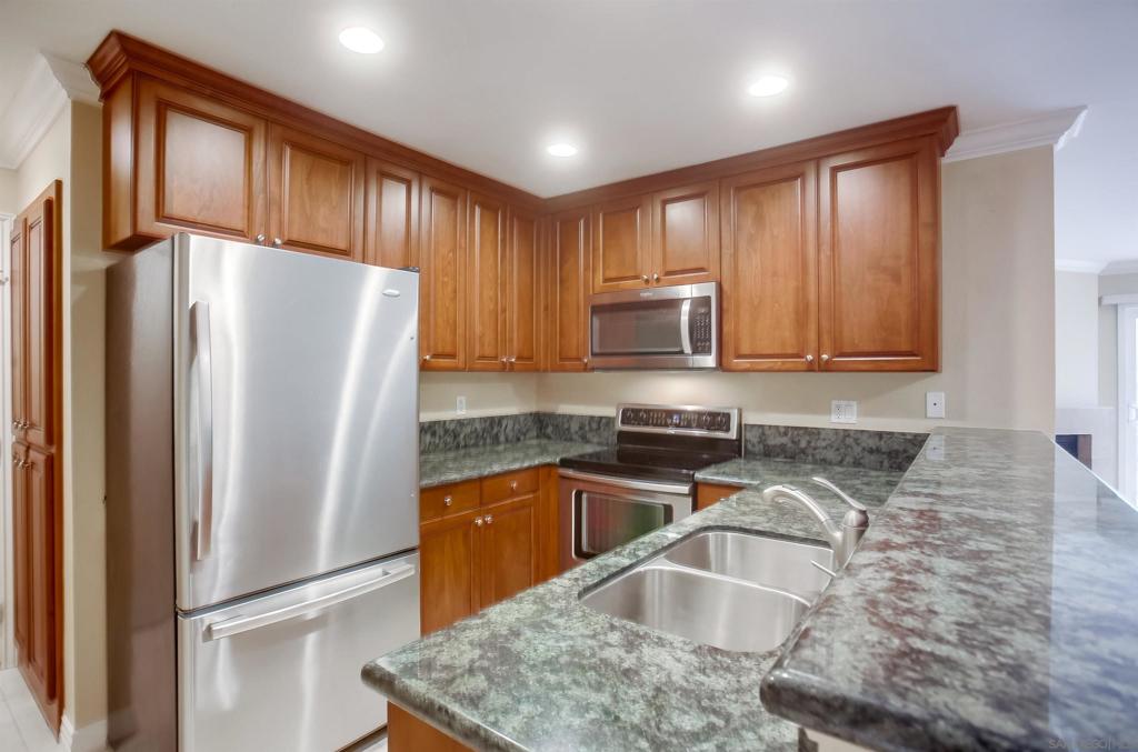 3513 Caminito Sierra