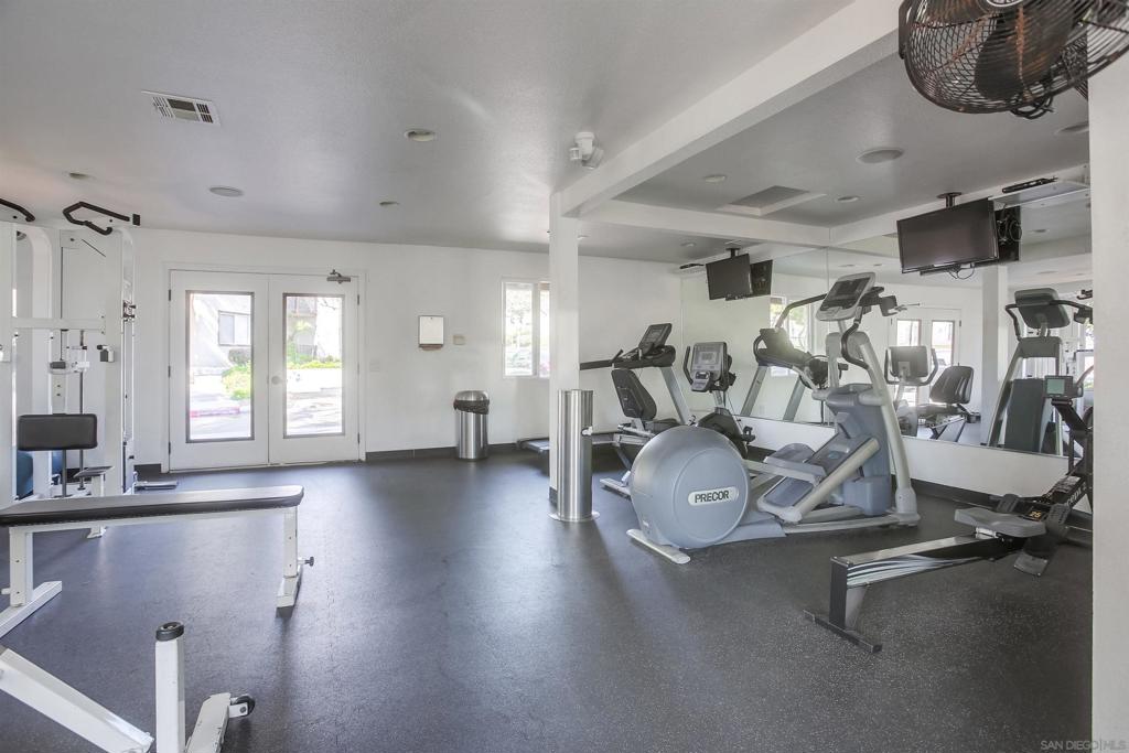 3513 Caminito Sierra