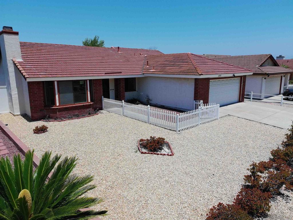 4876 Glenhaven Dr