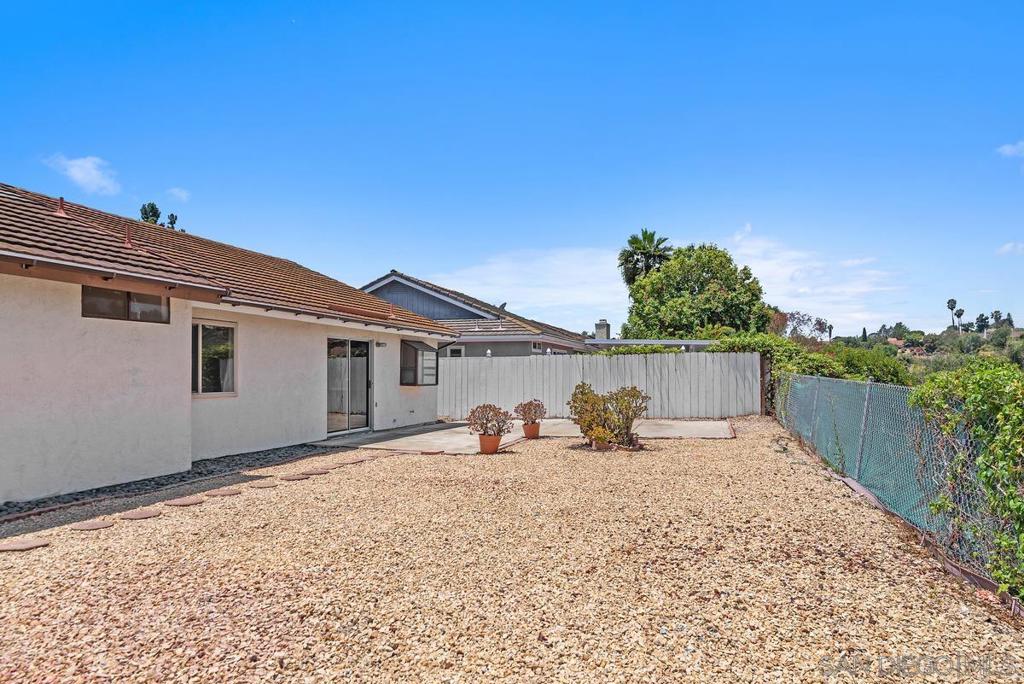 4876 Glenhaven Dr