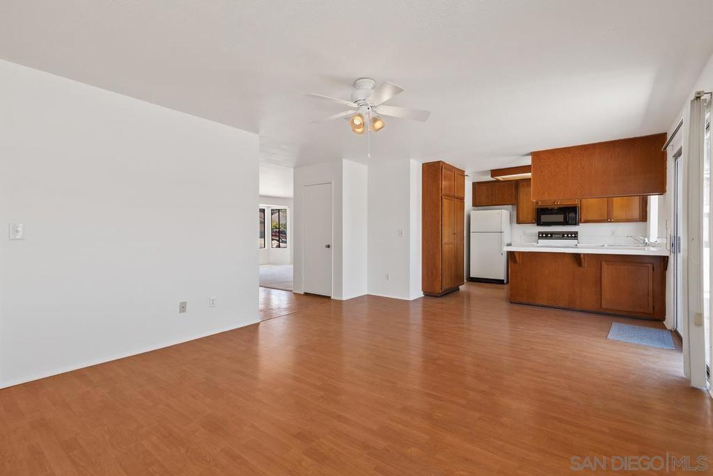 4876 Glenhaven Dr