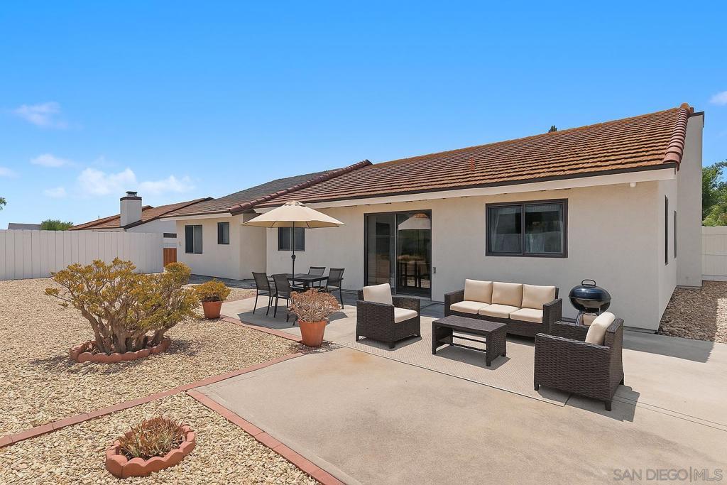 4876 Glenhaven Dr