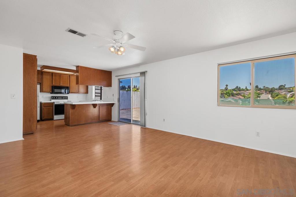 4876 Glenhaven Dr