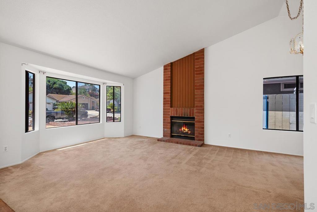 4876 Glenhaven Dr
