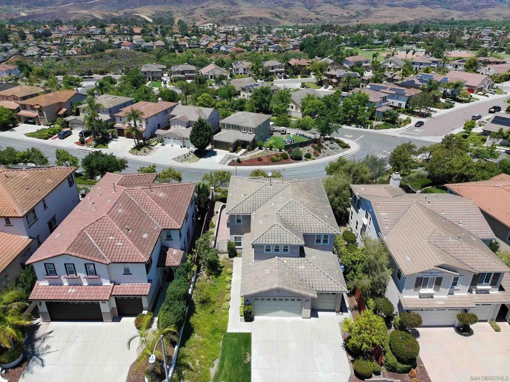 1079 Vista Pointe Blvd