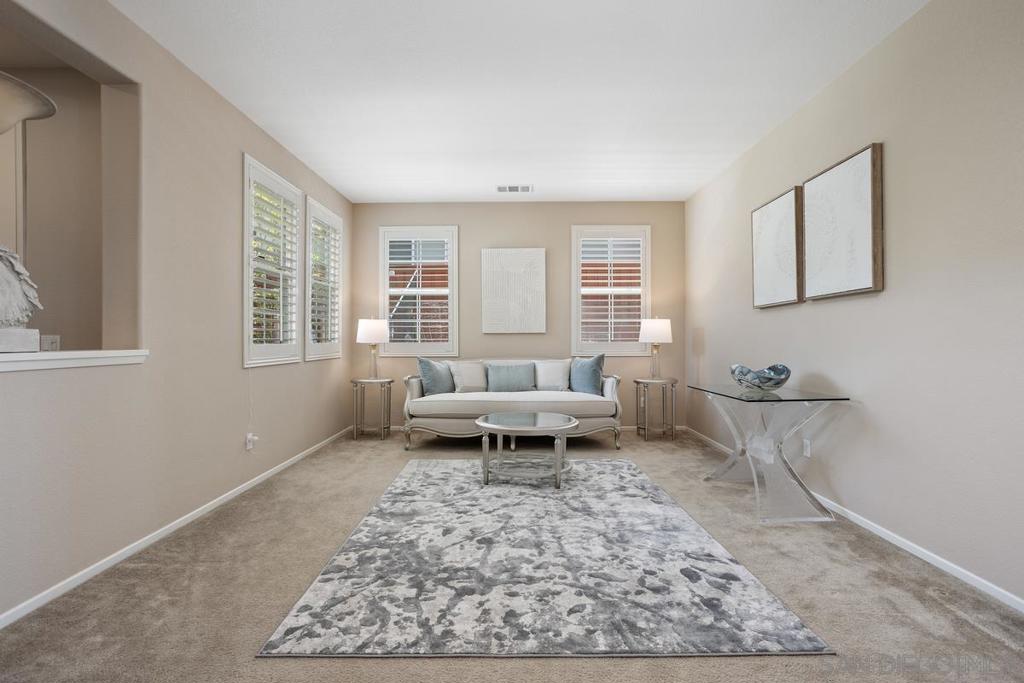 1079 Vista Pointe Blvd