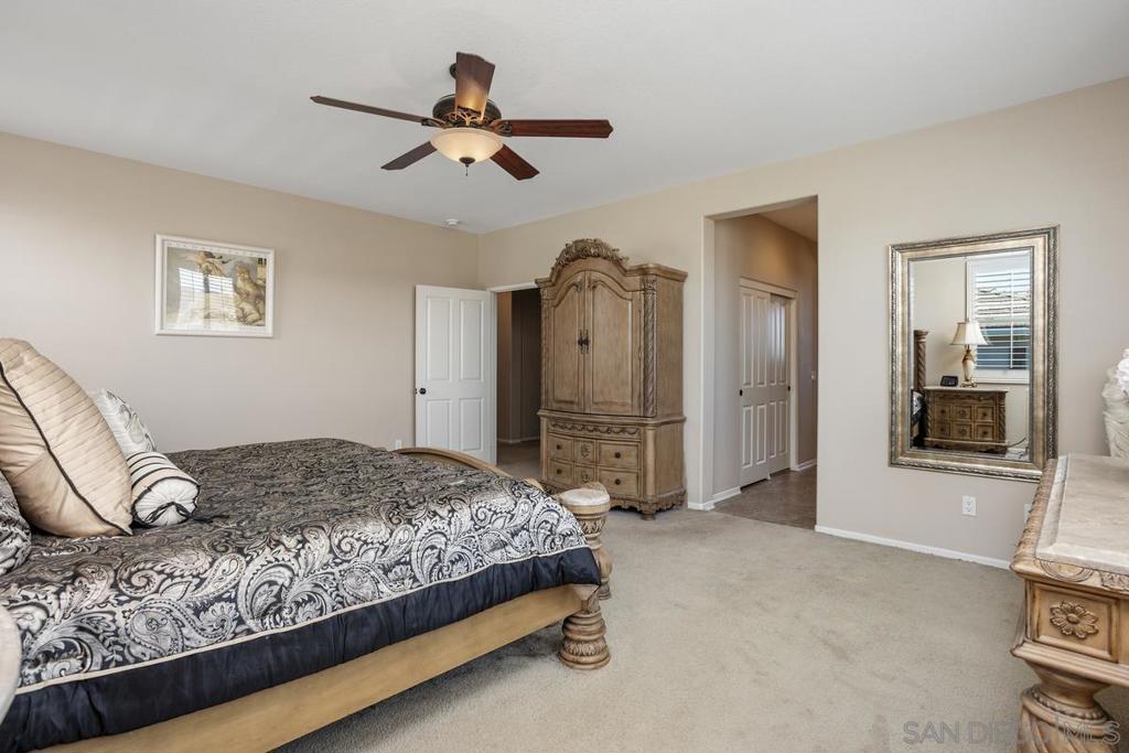 1079 Vista Pointe Blvd