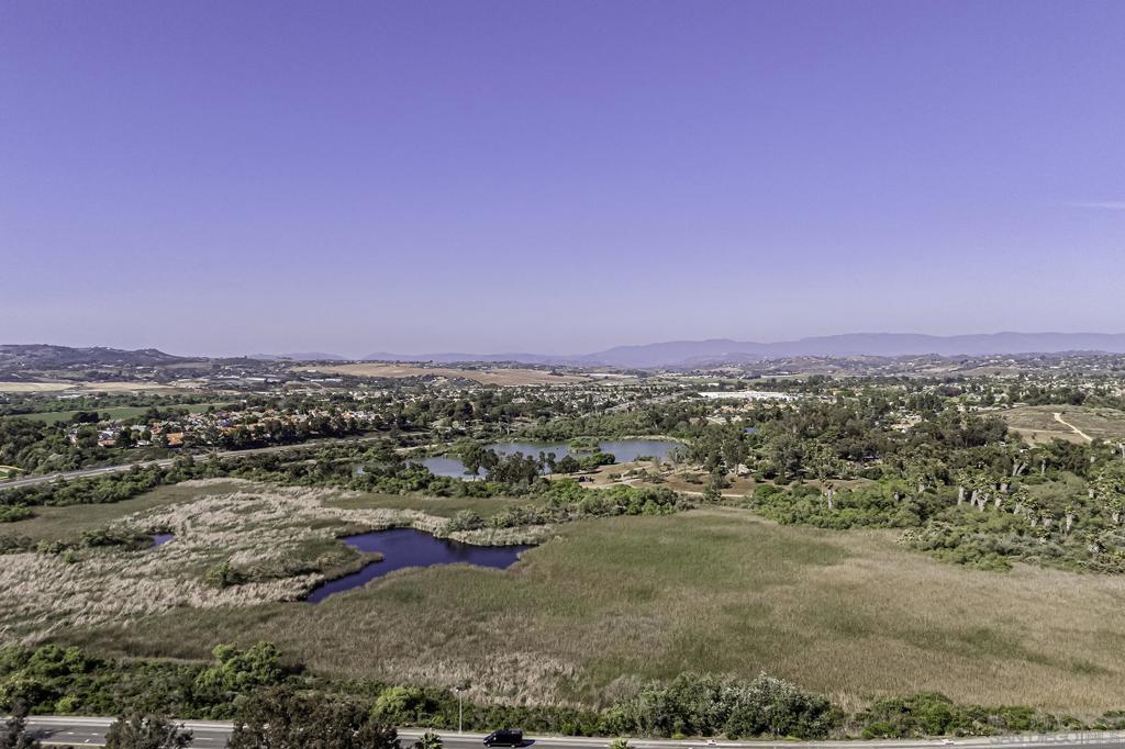 5241 Alamosa Park Dr