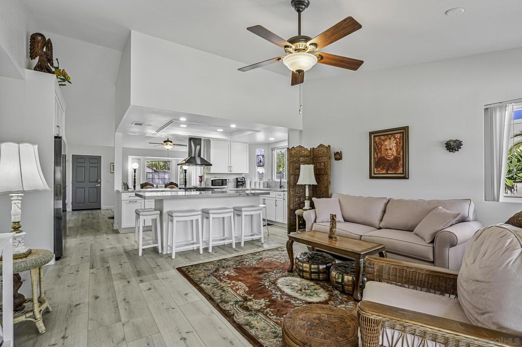 5241 Alamosa Park Dr