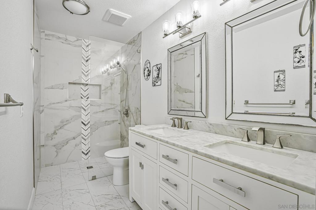 5241 Alamosa Park Dr