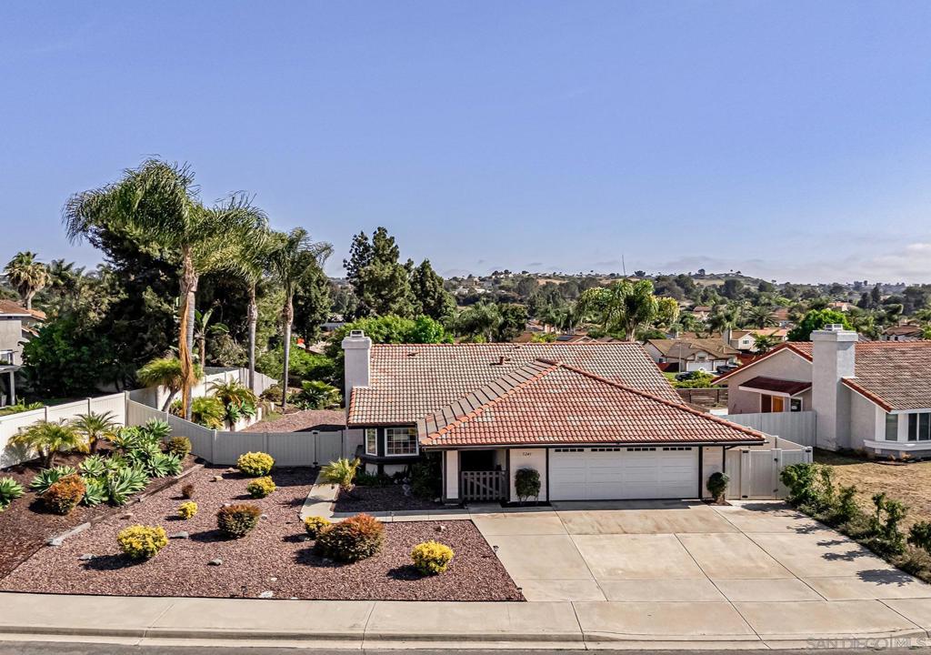 5241 Alamosa Park Dr