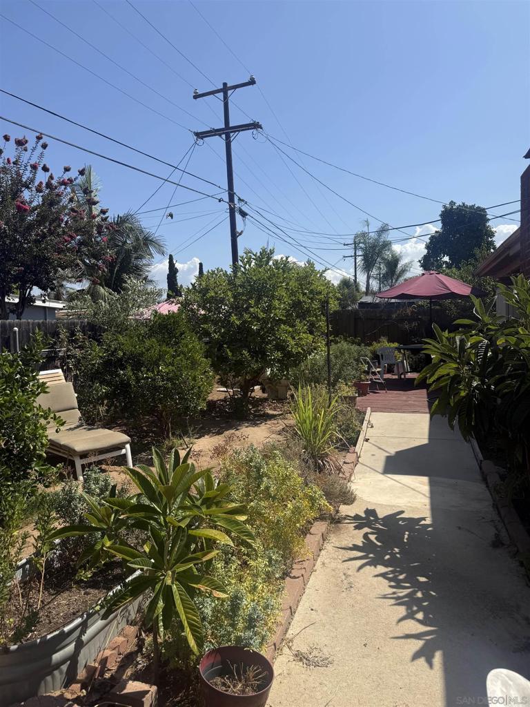 682 Valley Village Dr