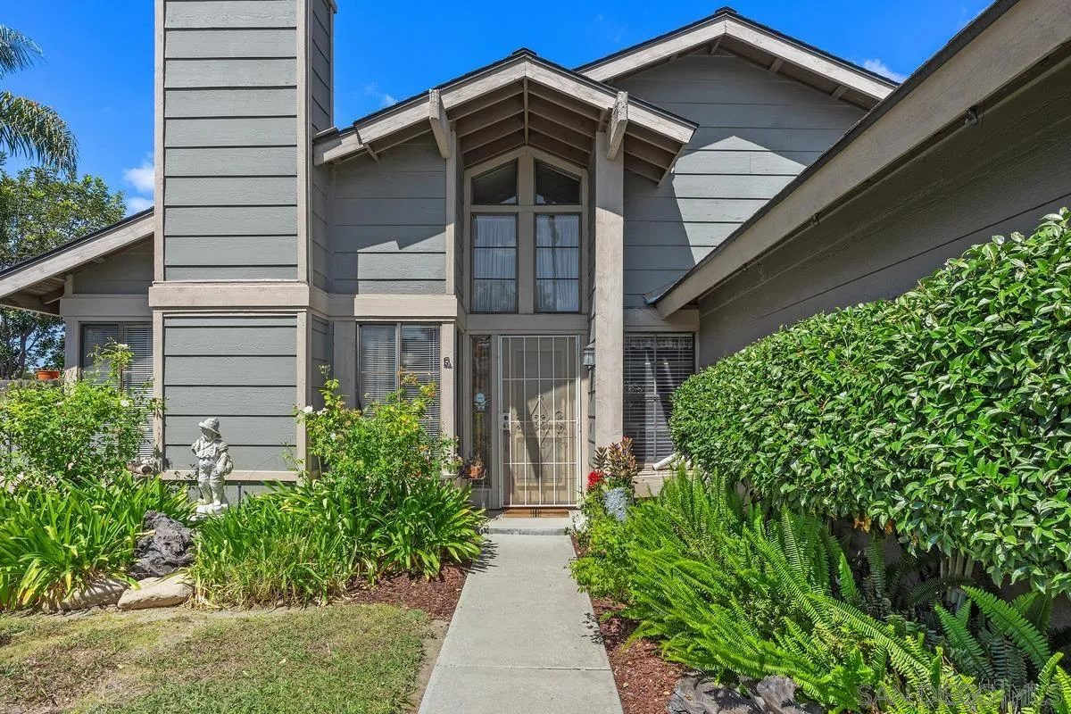 4466 Saint Andrews Pl