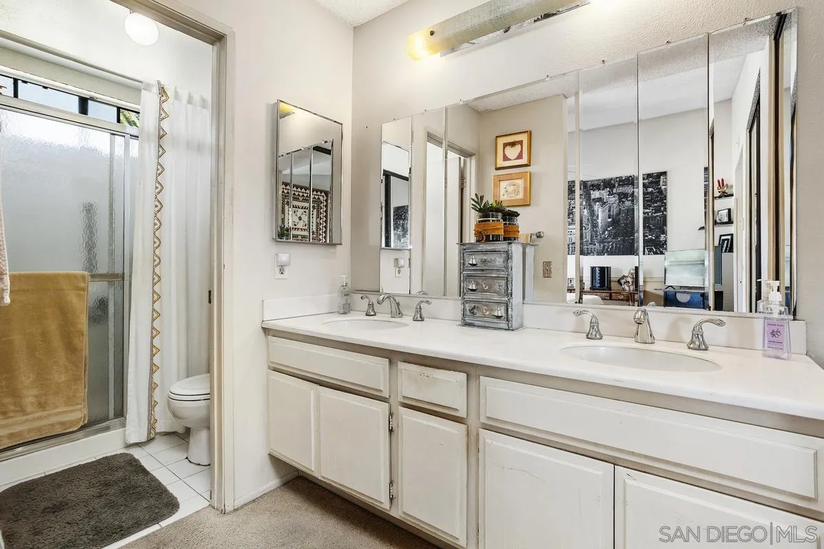 4466 Saint Andrews Pl