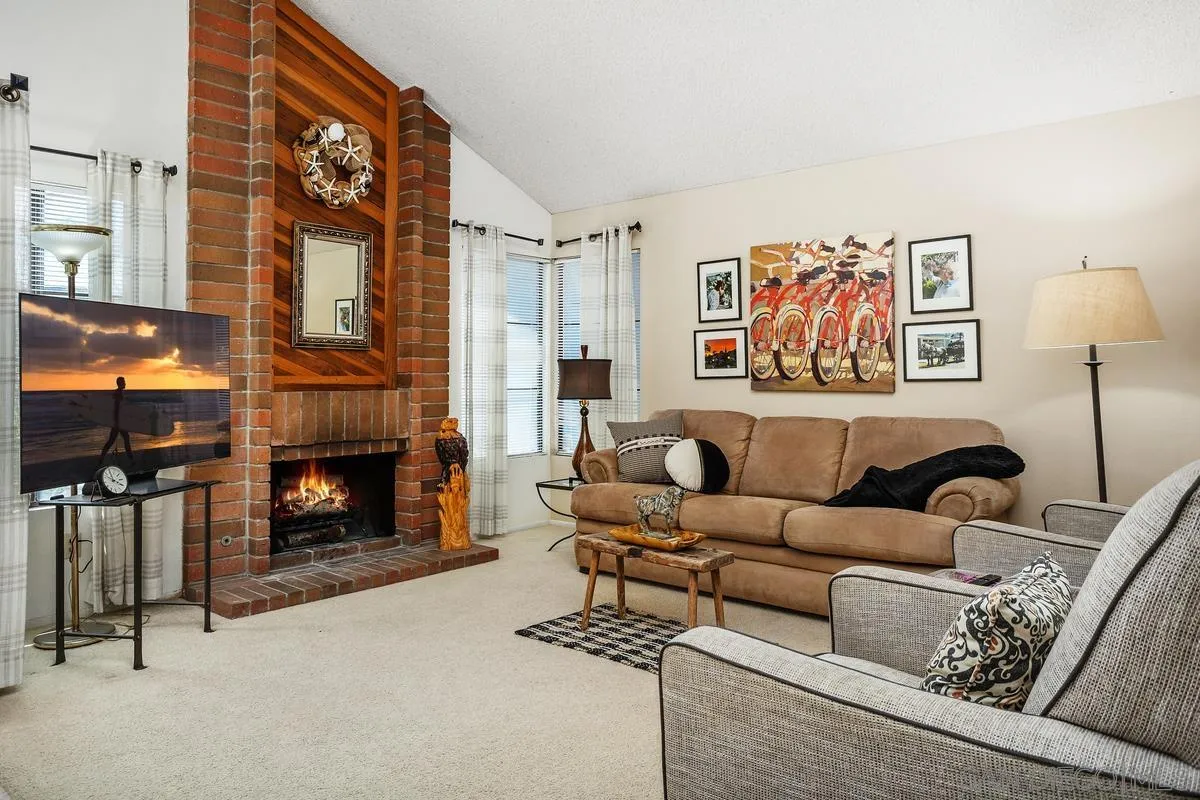 4466 Saint Andrews Pl