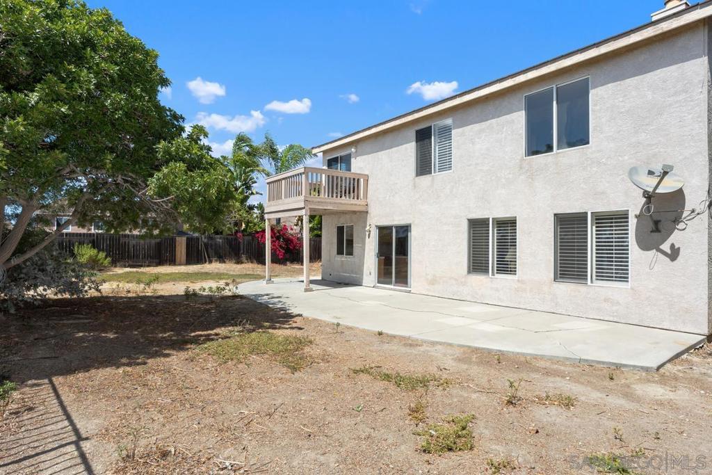 408 Shadow Tree Dr