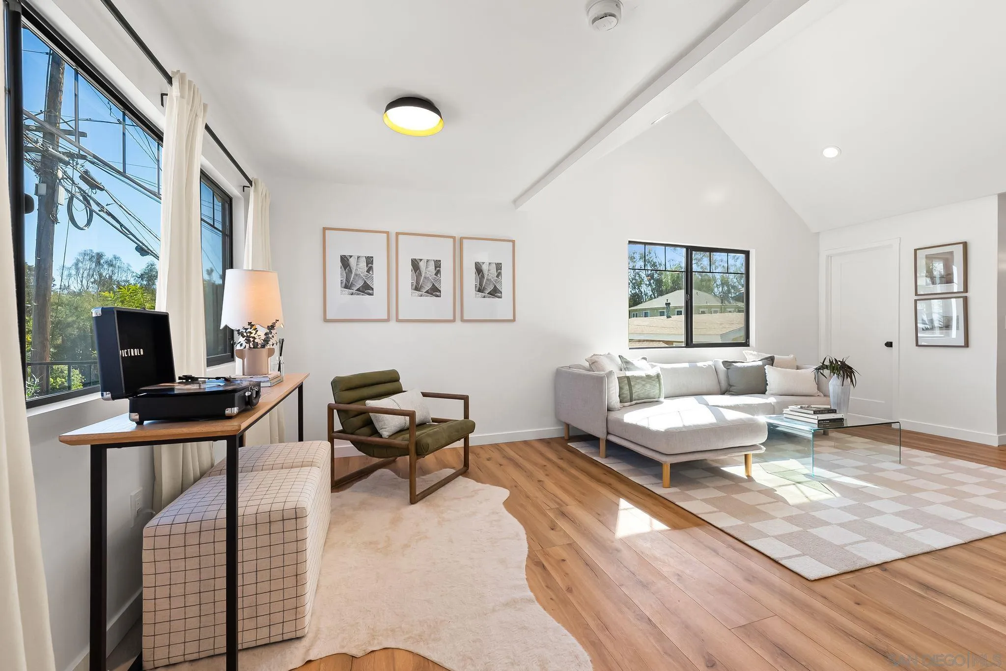 3678 Richmond St, San Diego