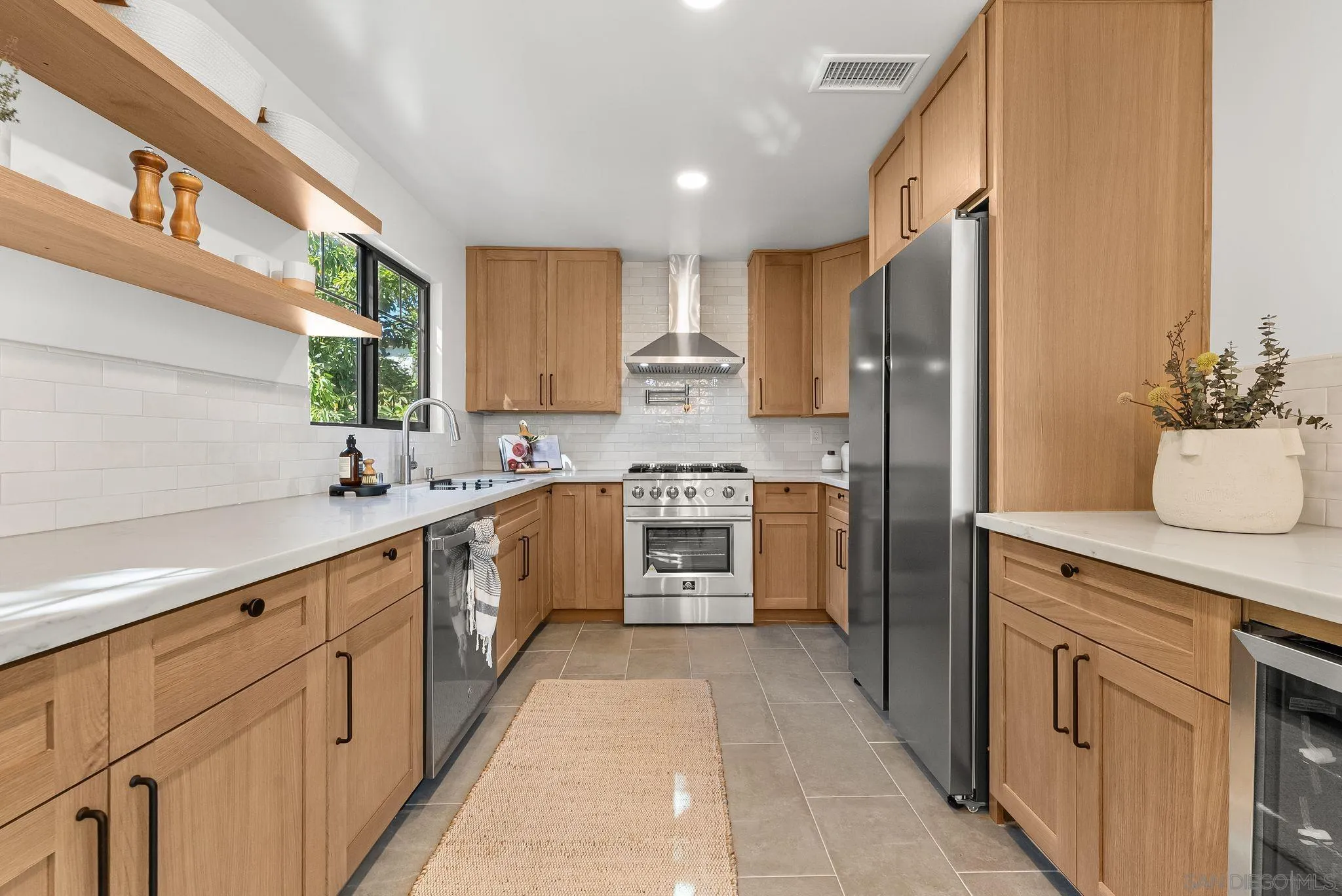 3678 Richmond St, San Diego