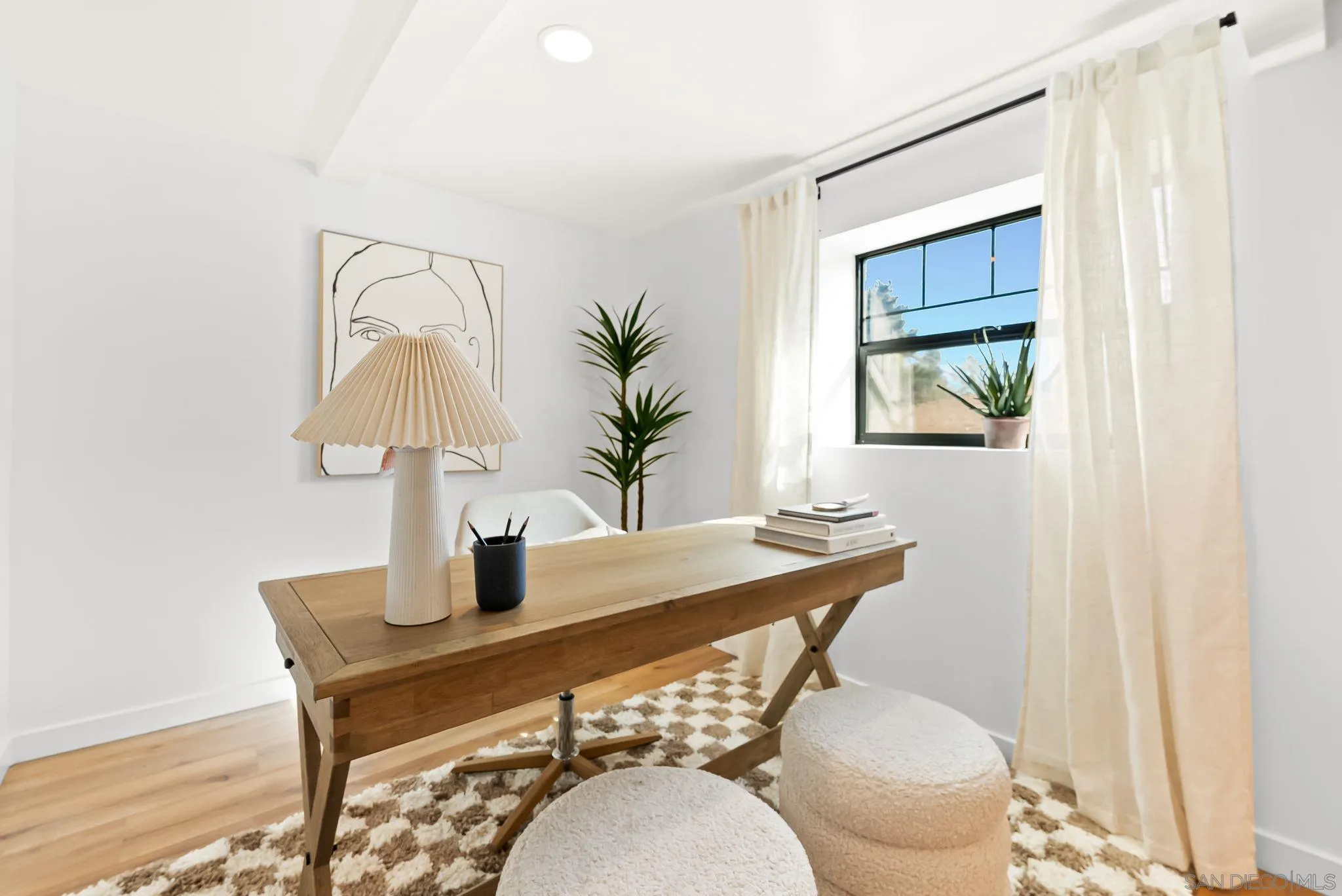 3678 Richmond St, San Diego