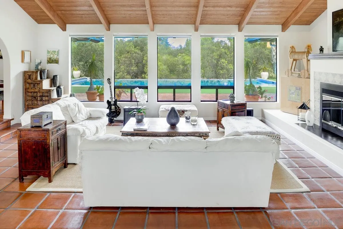 11 Country Glen Rd, Fallbrook