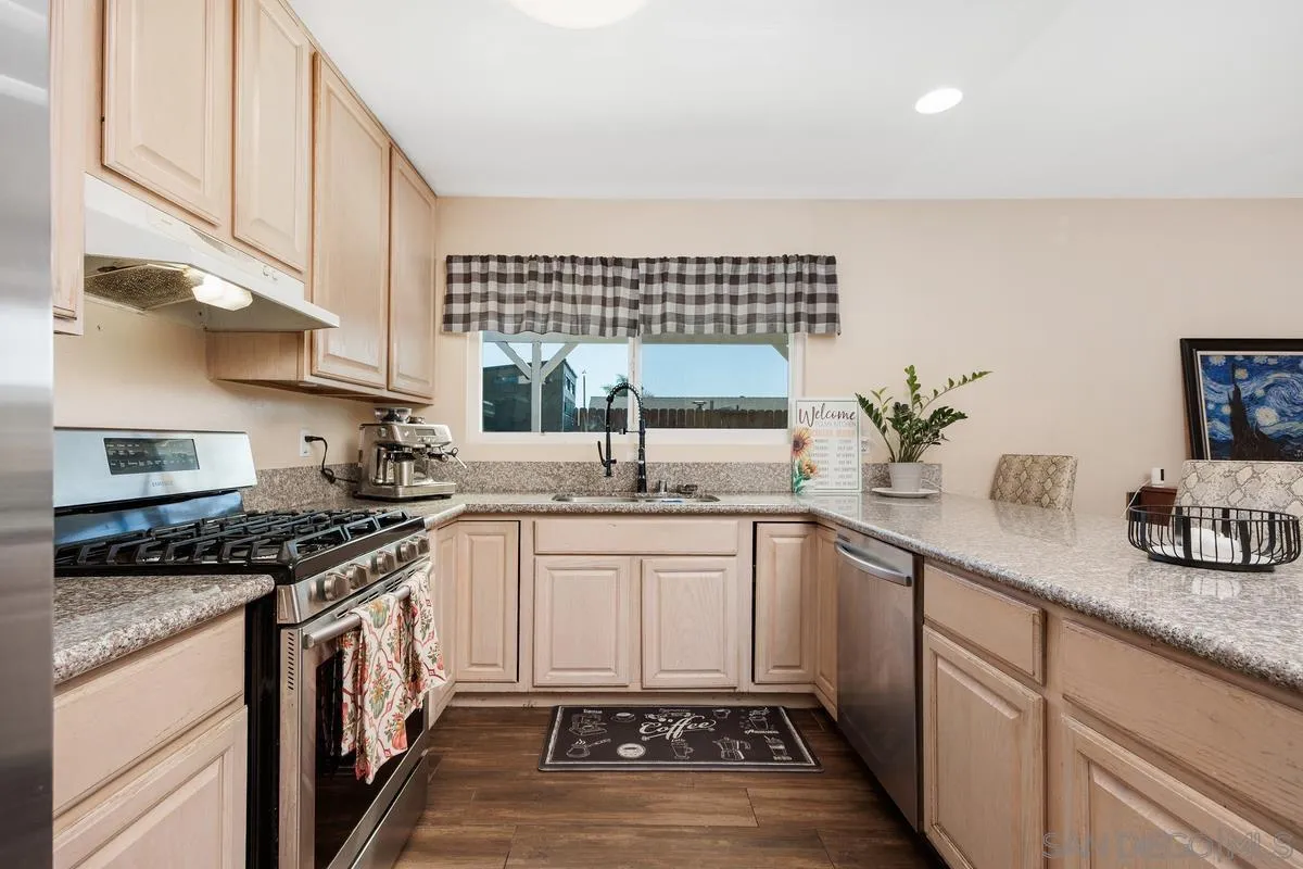 5014 El Mirlo, Oceanside