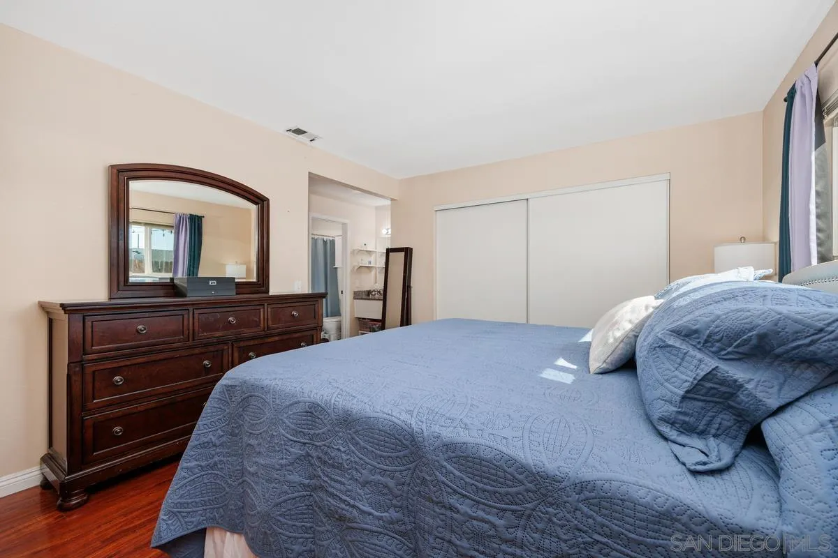 5014 El Mirlo, Oceanside