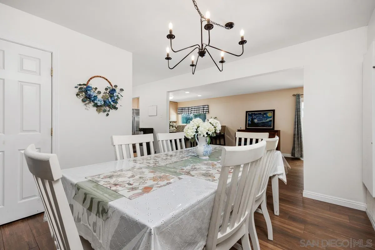 5014 El Mirlo, Oceanside