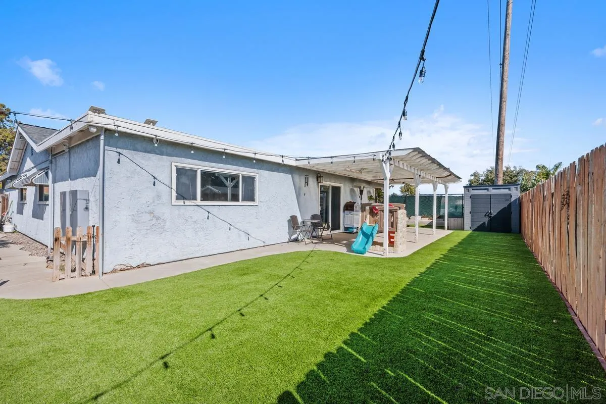 5014 El Mirlo, Oceanside