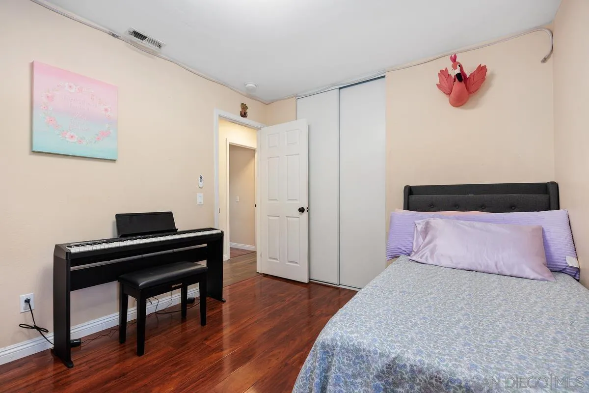 5014 El Mirlo, Oceanside