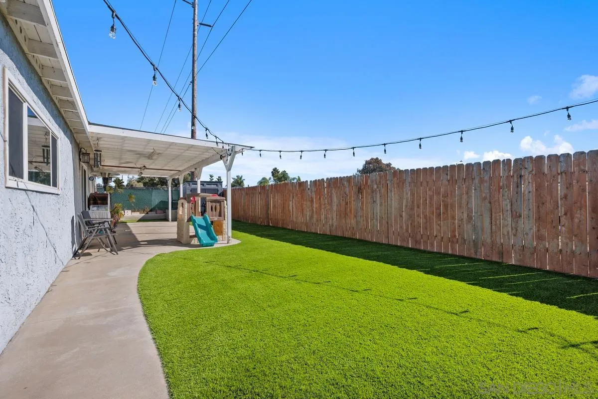 5014 El Mirlo, Oceanside