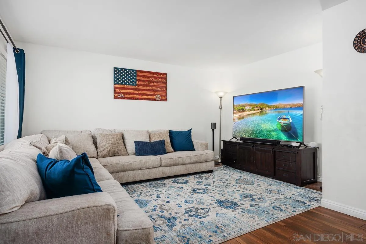 5014 El Mirlo, Oceanside