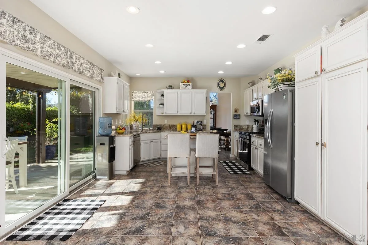 4801 Cardiff Bay Drive