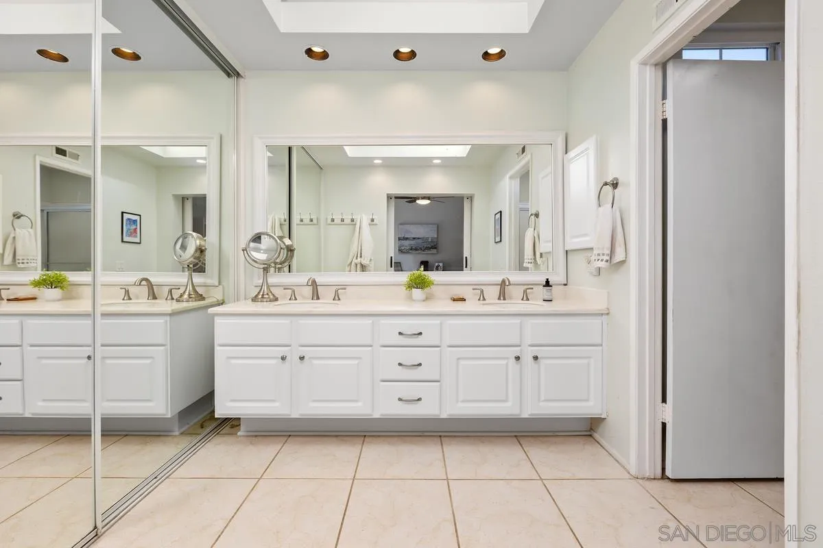 4475 Saint Andrews Place