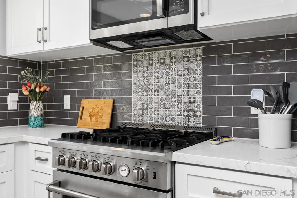 4475 Saint Andrews Place