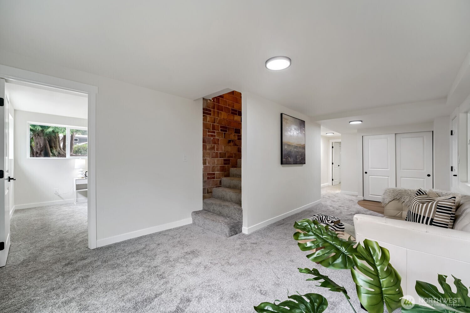 1302 SW 125th Place